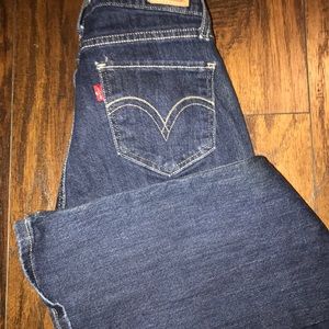 528 Curvy cut boot cut Levi's
